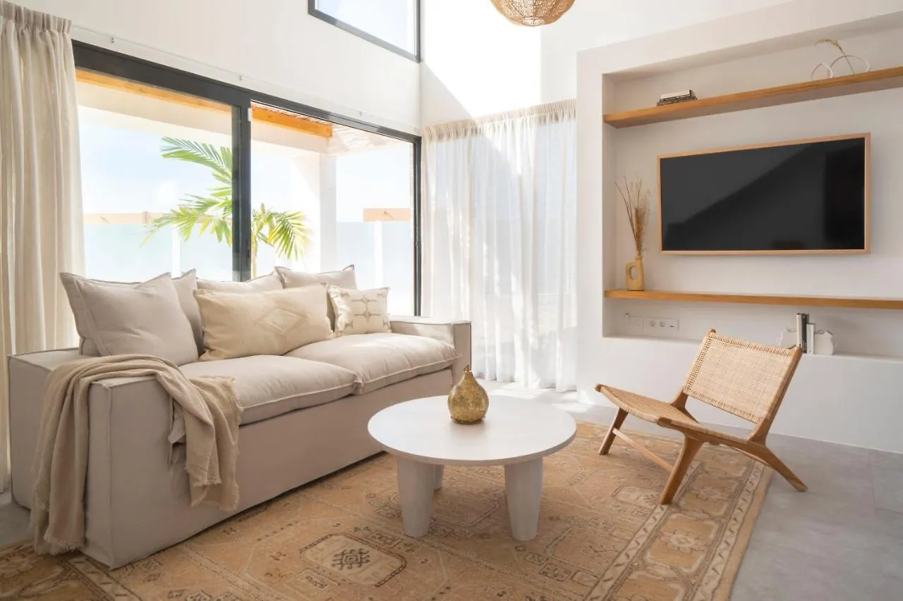 Villa Noma - Design Space With Pool In Κοραλέχο