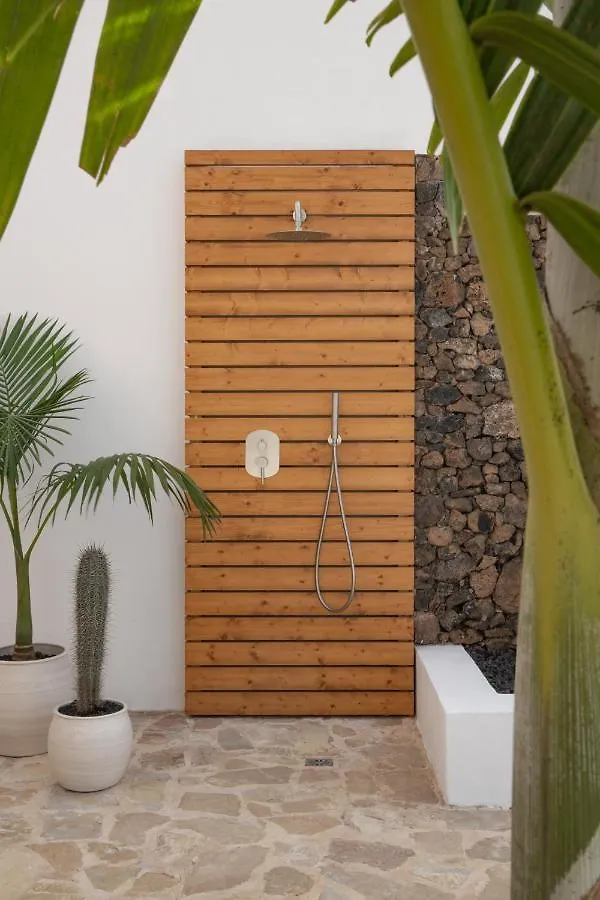 Villa Noma - Design Space With Pool In Corralejo